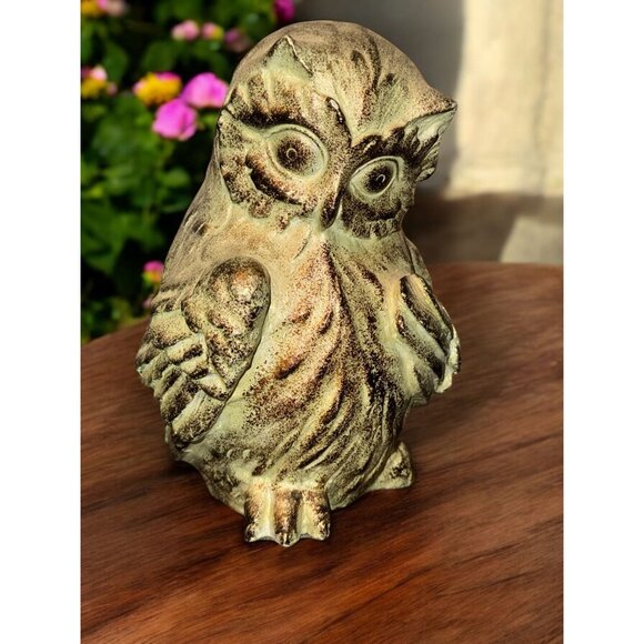 Vintage Resin Owl Sculpture Figurine Home Decor - Picture 3 of 7